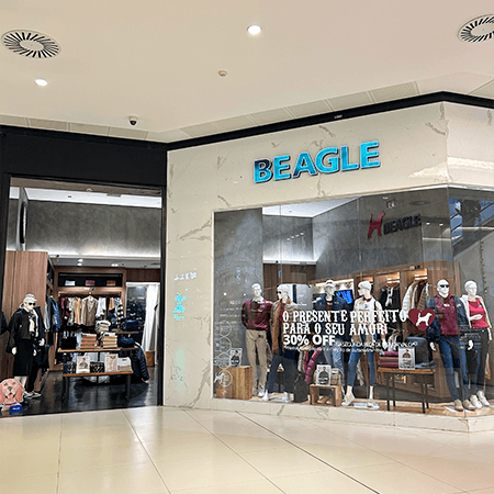 Imagem de interna da loja beagle