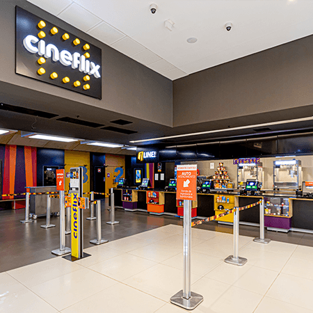 Imagem de interna da loja cineflix
