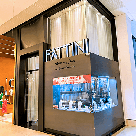 Imagem de interna da loja fattini