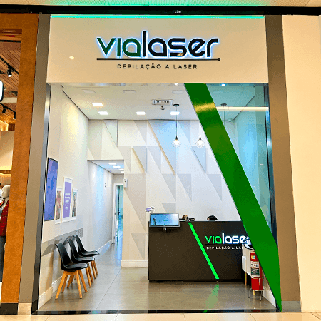 Imagem de interna da loja vialaser
