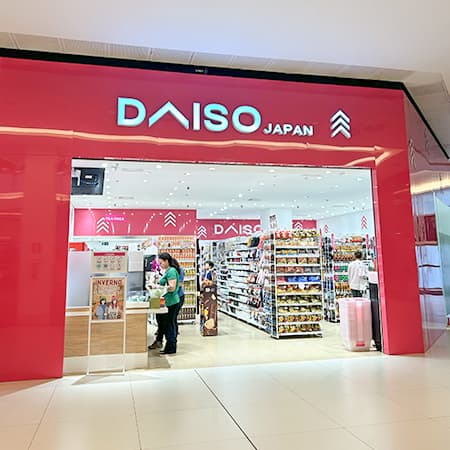 Imagem de interna da loja daiso